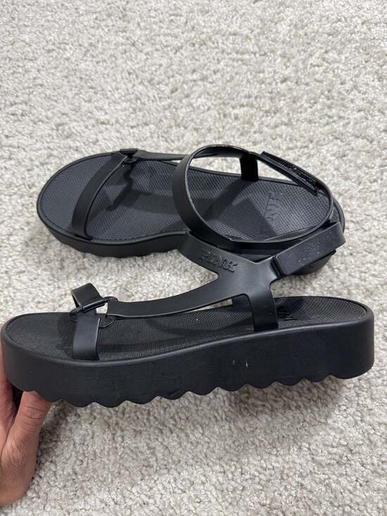 Pink by Victorias Secret Other - Pink by Victoria’s Secret Black Summer Sandals Size 9
